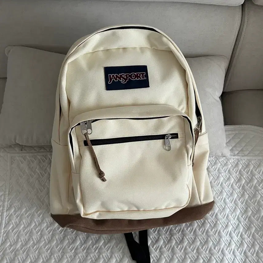 [BUNJANG] JanSport Light Pack Backpack Soft Tan / 잔스포츠 라이트팩 백팩 soft tan 소프트탄