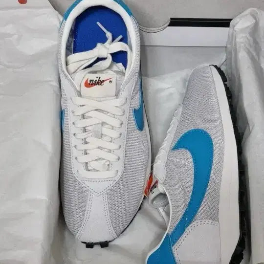 [BUNJANG] LD-1000 Sneakers (Size 250-275) / (매장 정품 새제품) 여름에 신기 편한 LD-1000 (250~275)