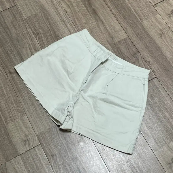 [BUNJANG] Cream White Shorts / 크림화이트 반바지