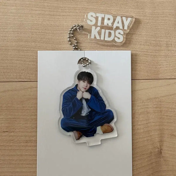 [BUNJANG] Stray Kids Run 2 Japan Changbin Random Mini Acrylic Stand / 런잇 재팬 창빈 랜덤 미니 아크릴 스탠드 참 스키즈 run it 일본