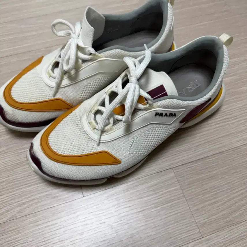 [BUNJANG] Prada Sneakers Size 8 / 프라다 스니커즈 8사이즈