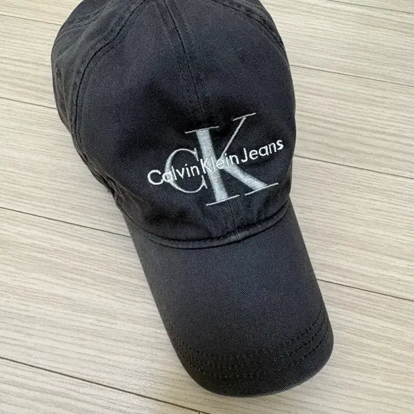 [BUNJANG] Calvin Klein Jeans CK Cap Charcoal / 캘빈클라인진스 ck 볼캡 모자 차콜