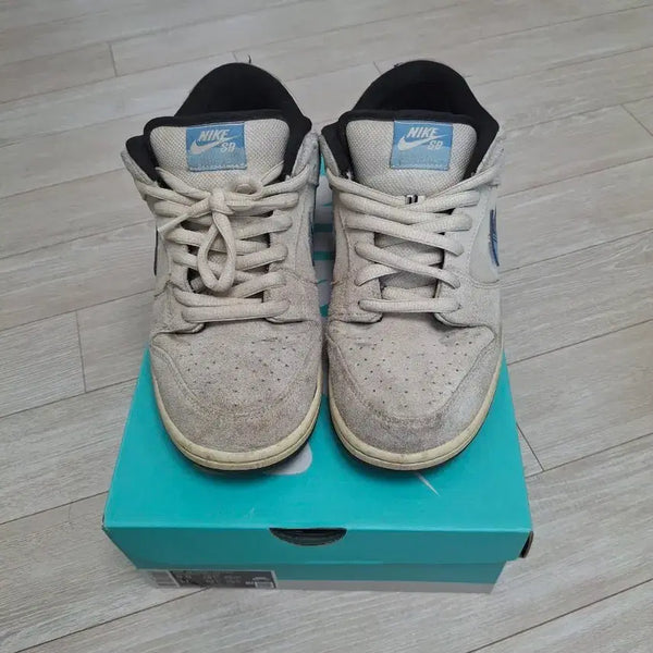 [BUNJANG] Nike SB Dunk Low Truck It White/Black 275 / 나이키 SB 덩크 로우 트럭 잇 275