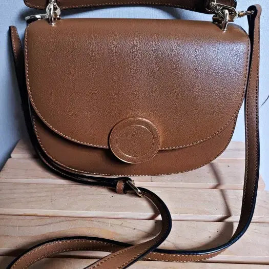 [BUNJANG] Oryany Elfna Crossbody Bag Pecan Brown / 오야니 엘프나 크로스백 PECAN BROWN