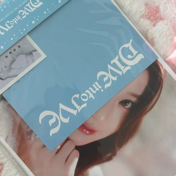 [BUNJANG] IVE Wonyoung Photokit (Sealed, includes extra photocards) / 미개봉 폭덤 포카포함) 아이브 원영 포토키트