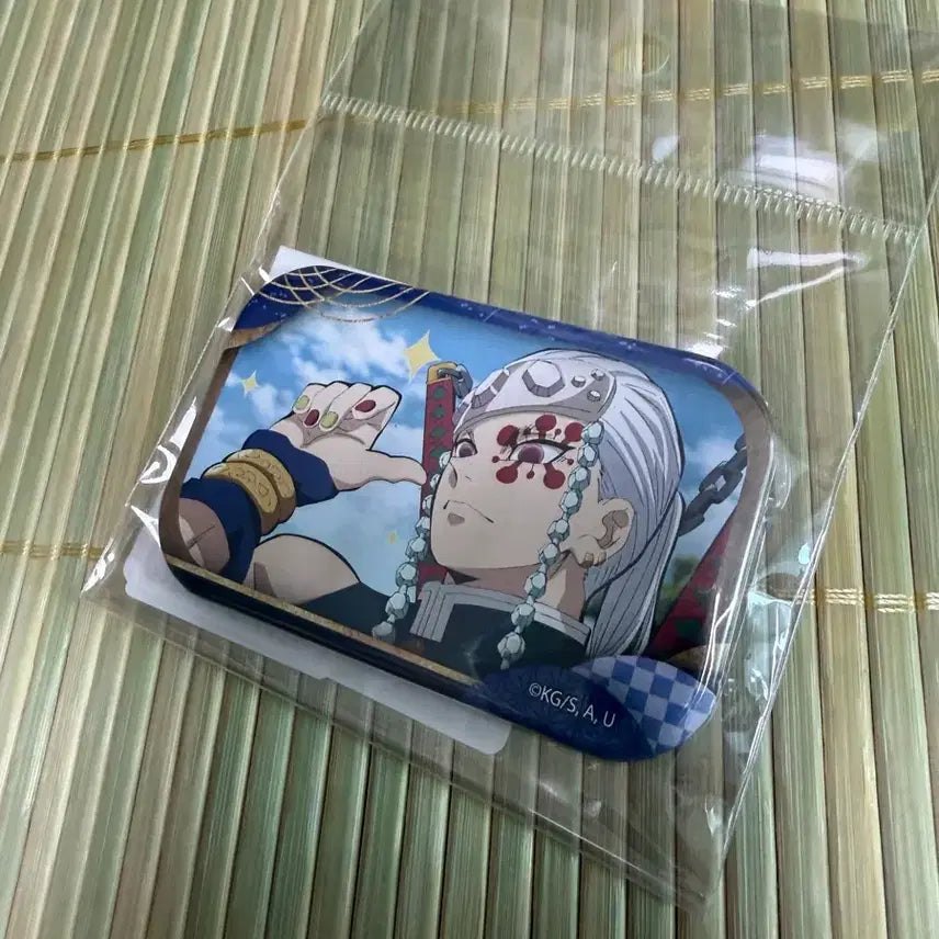 [BUNJANG] Demon Slayer Tengen Uzui Square Can Badge / 귀멸의칼날 스퀘어캔뱃지 우즈이텐겐