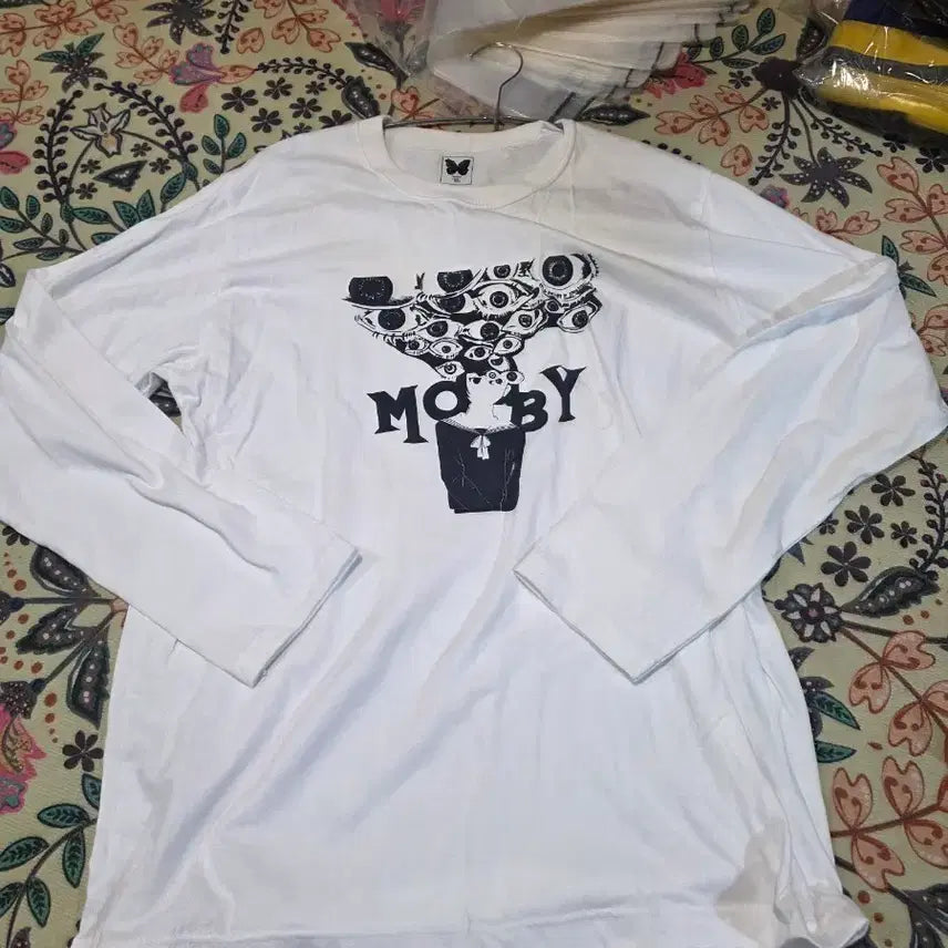 [BUNJANG] Mobi Long Sleeve T-Shirt White XL / 모비 롱슬리브 티셔츠 화이트XL