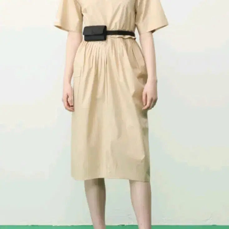 [BUNJANG] Judy Judy 2020 Pleated Slit Dress / 20년도 쥬시쥬디) 플리츠 트임 원피스