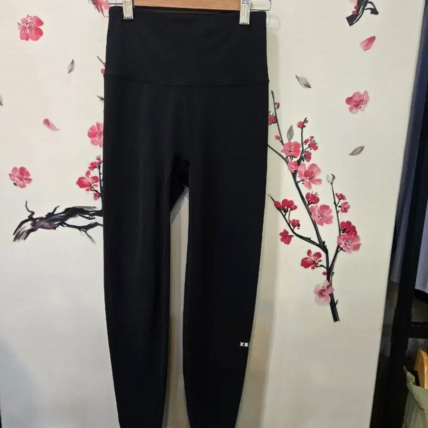 [BUNJANG] Xexymix Black Leggings L / 젝시믹스 레깅스 블랙 L