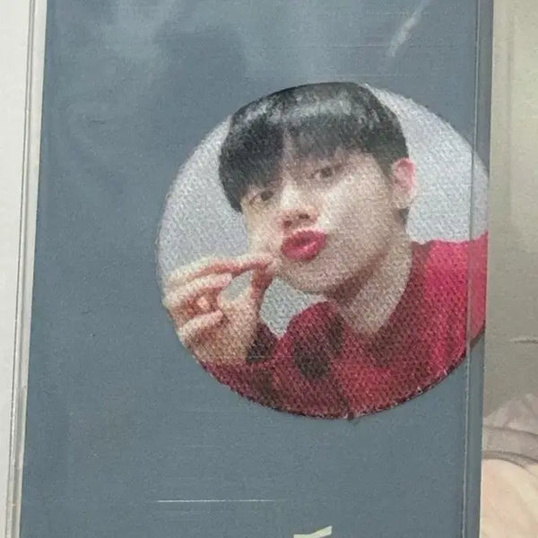 [BUNJANG] TXT Yeonjun No-Labelz Ice Cream Photocard / 투바투 연준 노레이블즈 아이스크림 TXT YEONJUN 포카 액정클리너