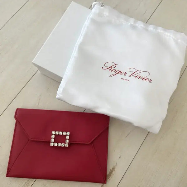 [BUNJANG] Roger Vivier Red Buckle Clutch Bag / 로저비비에 레드 클러치백