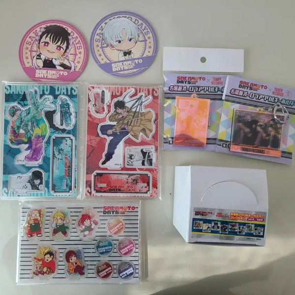 [BUNJANG] Sakamoto Days Nagumo Natsuki Acrylic Stand & Hologram Keychain Set / 사카모토데이즈 사카데이 나구모 나츠키 디오라마, 홀로그램 키링 등
