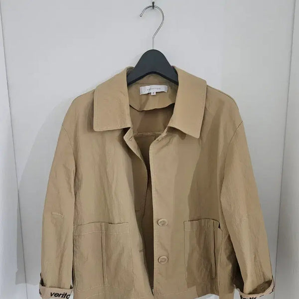 [BUNJANG] Coin Cause Lettering Jacket / 코인코즈 소매 레터링 자켓