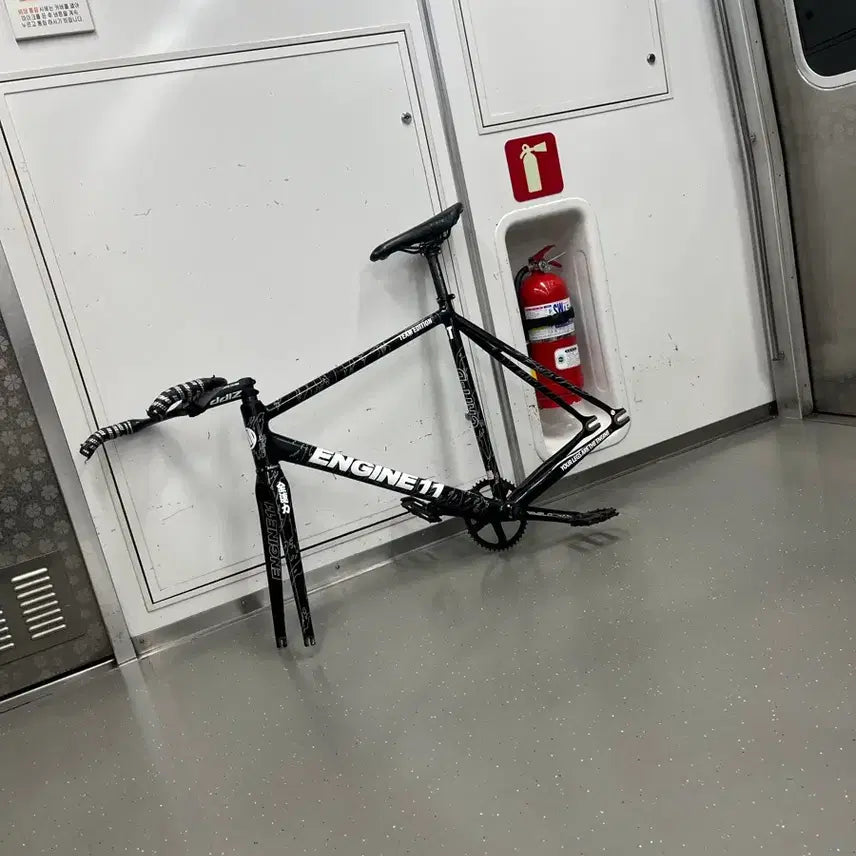 [BUNJANG] Engine11 CritD Team Edition Frameset L Size / 엔진11크릿디 팀에디션 무하자급 프레임셋 판/교