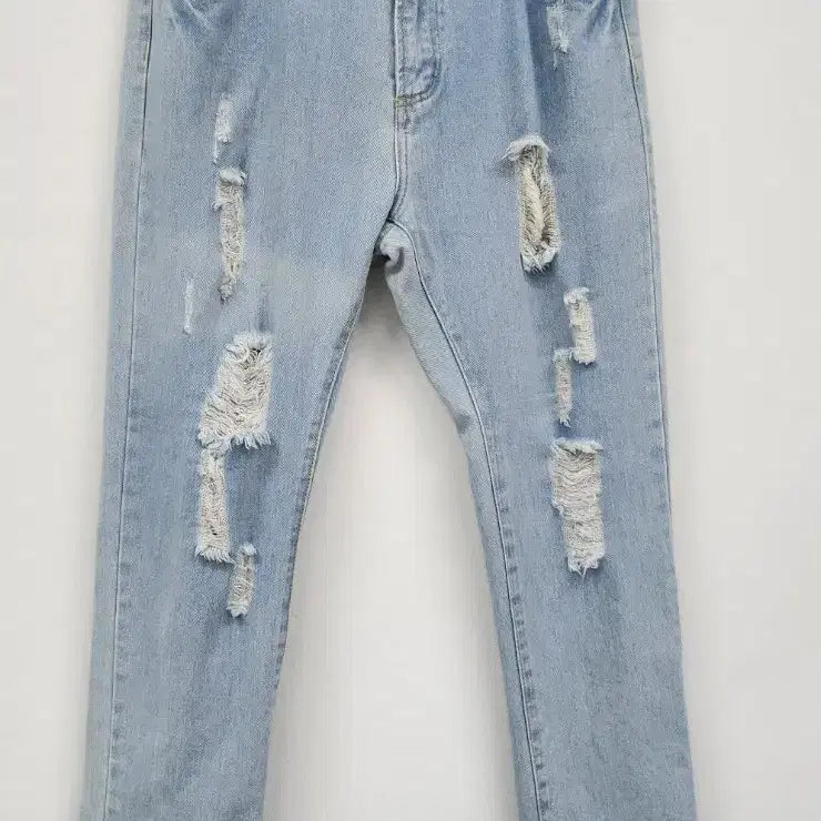 [BUNJANG] Jiggygen Light Wash Denim Jeans (33 Inch) / jiggygen 연청데님 (33인치)