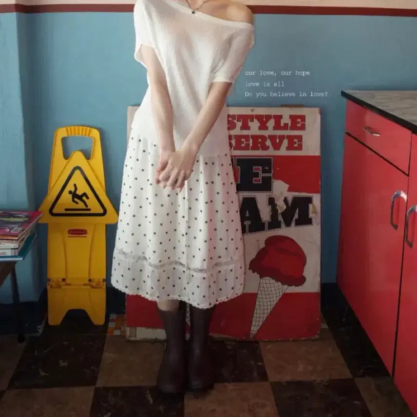 [BUNJANG] KimAhop Dot Lace Midi Skirt / 김아홉 도트 레이스 스커트