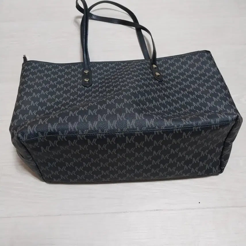 [BUNJANG] Modern Pattern Tote Bag / 여성 가방 상태굿