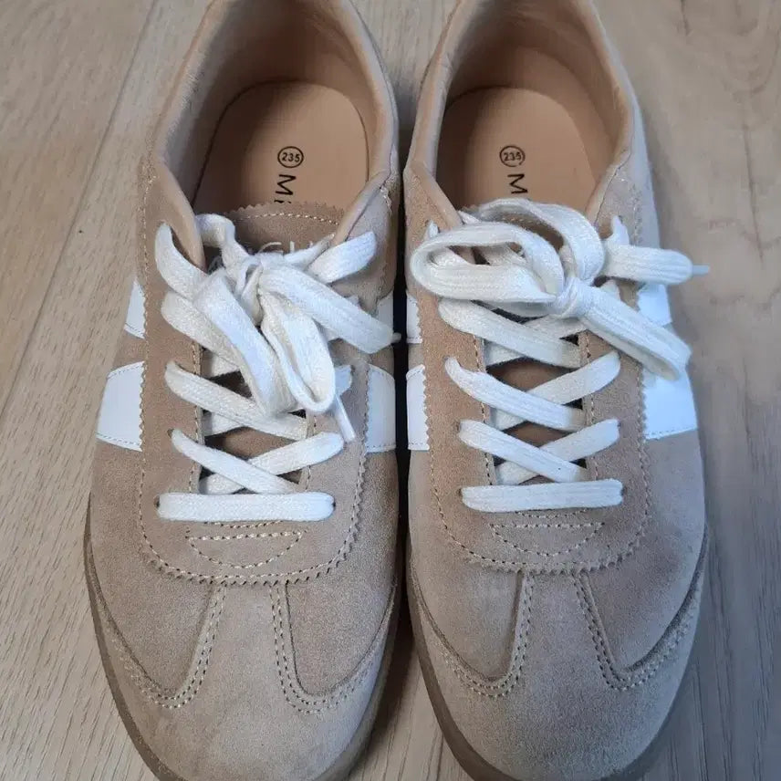 [BUNJANG] MNGU Beige Suede Sneakers Size 235 / MNGU 베이지 스웨이드 스니커즈 235사이즈