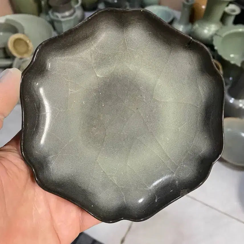 [BUNJANG] Early Qing Dynasty Longquan Celadon Flower Plate / 지품 청나라초기 용천요(운송시간13일)