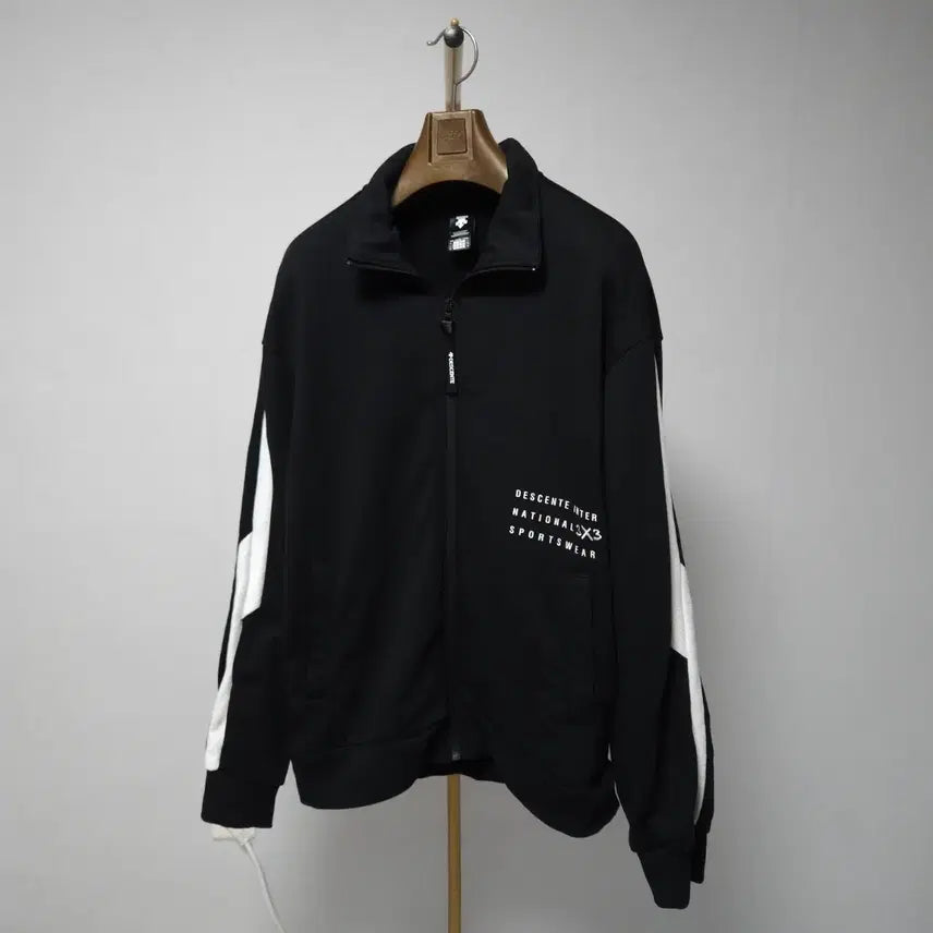 [BUNJANG] Descente Men's International Track Jacket / 105 ) 데상트 남성 인터내셔널 트랙 자켓