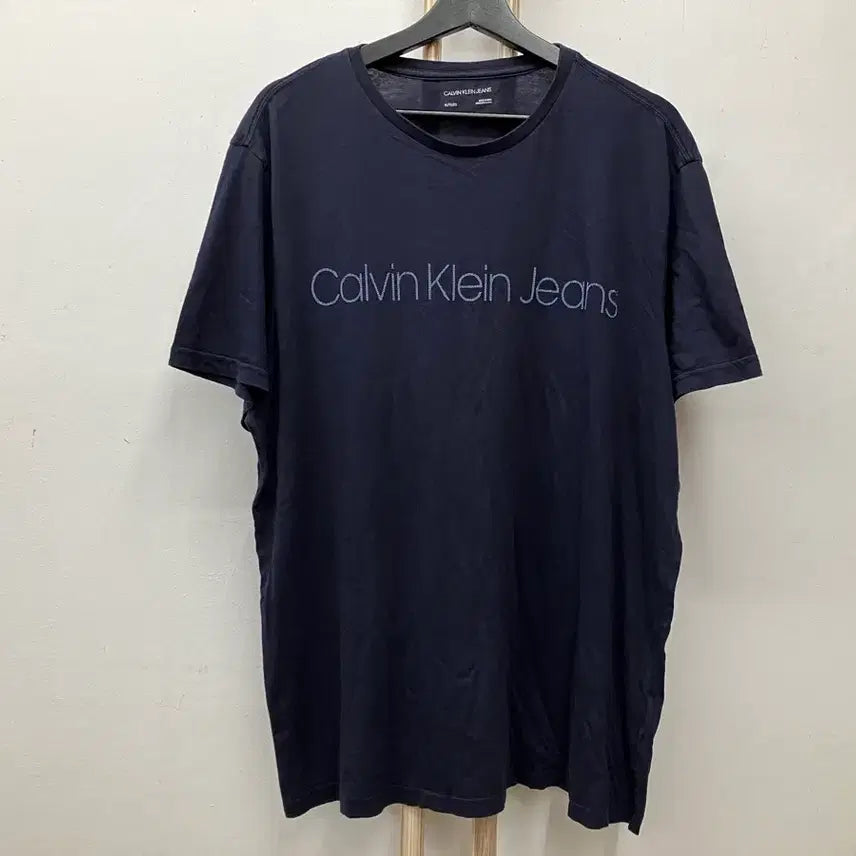 [BUNJANG] Calvin Klein T-Shirt XL / 캘빈클라인(CALVIN KLEIN) 반팔티 XL