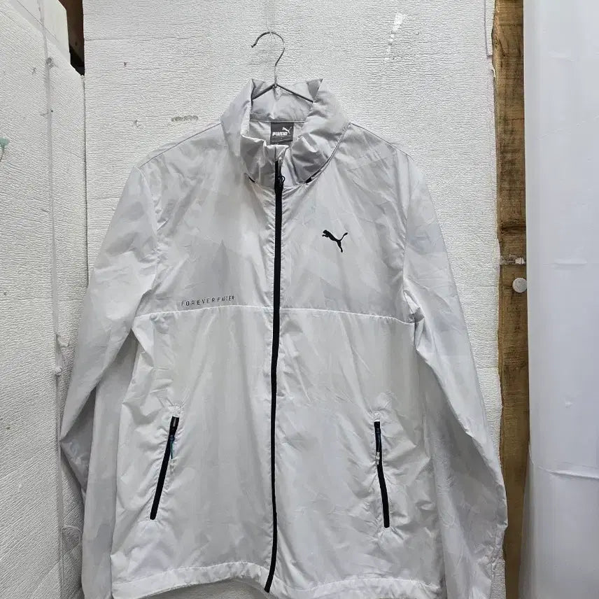 [BUNJANG] Puma White Windbreaker Jumper / 푸마 바람막이 점퍼 화이트