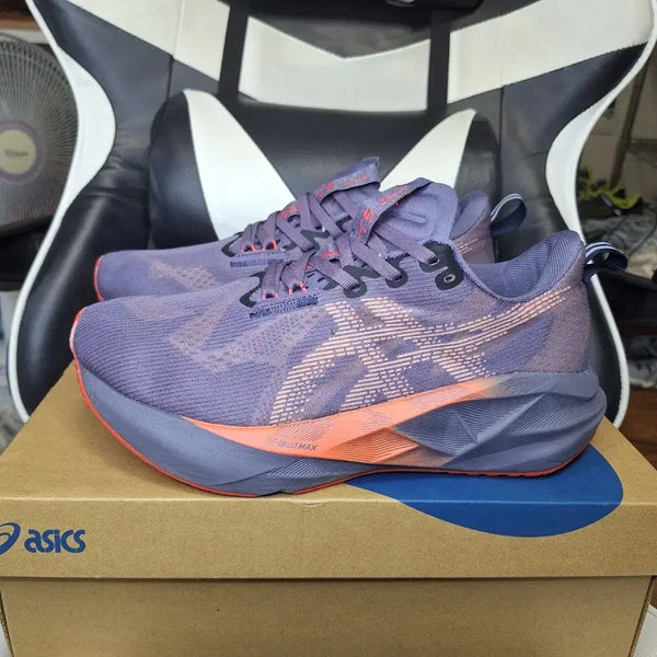 [BUNJANG] Asics NovaBlast 5 Running Shoes (260) / 아식스 노바블라스트 5 러닝화 (260)