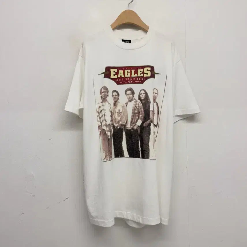[BUNJANG] 1994 Eagles Hell Freezes Over Band T-Shirt (Large) / 1994 Eagles 밴드 반팔 티셔츠