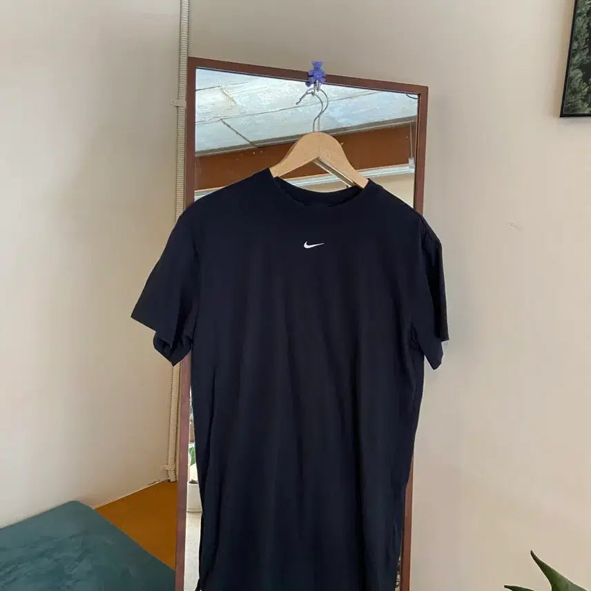 [BUNJANG] Nike Swoosh Short Sleeve T-Shirt Black / 나이키 스우시 반팔 티셔츠 블랙