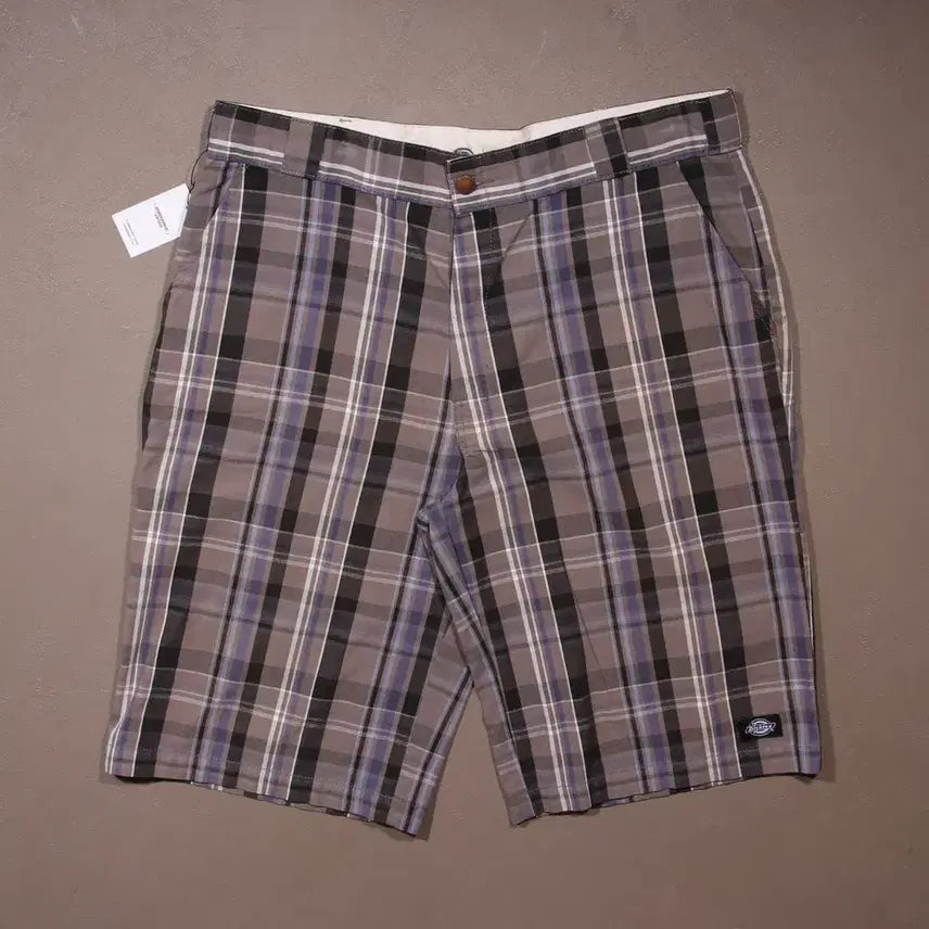 [BUNJANG] Dickies Work Check Shorts A742 / 디키즈 워크 체크 반바지 A742