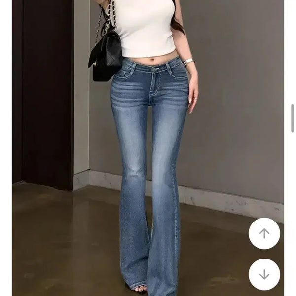 [BUNJANG] Light Wash Bootcut Jeans / 부츠컷 청바지 연청 골반팬츠