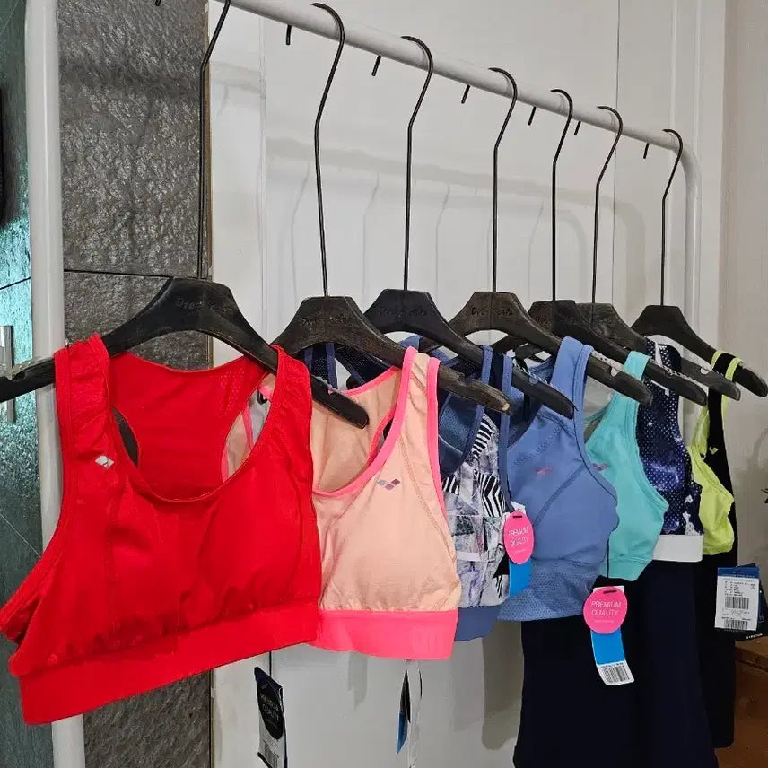 [BUNJANG] Arena Sports Bra Bundle Set - Size S / 아레나 스포츠 브라 7종 9피스 새상품 일괄 S