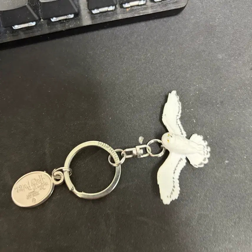 [BUNJANG] Harry Potter Hedwig Keychain / 해리포터 헤드위그 키링
