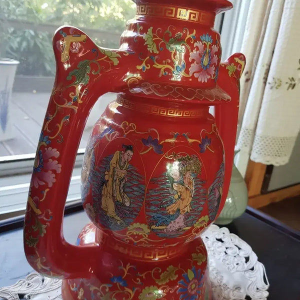 [BUNJANG] Qianlong Reign Mark 'Eight Immortals' Vase with Gilt Decoration / 희귀 골동품] 건륭년제 화려한 홍지 금채 전사 팔선도 양이 보병 도자기2