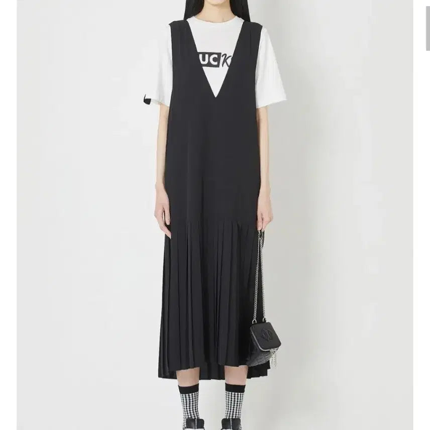 [BUNJANG] Lucky Chouette 2025 Pleated Dress (New) / 25년 럭키슈에뜨 플리츠 원피스 (새상품)