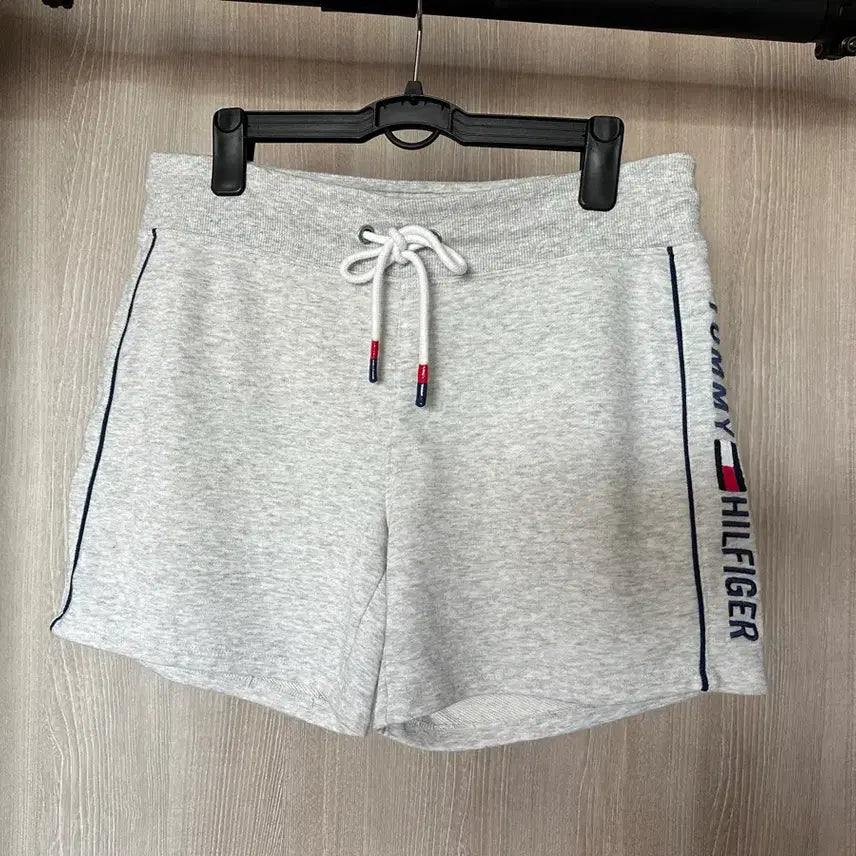 [BUNJANG] Tommy Hilfiger Gray Shorts Size 30 / 타미힐피거 그레이 반바지 30