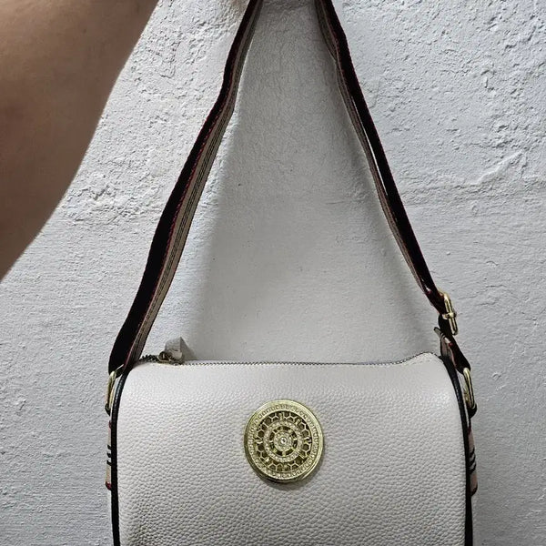 [BUNJANG] Leather White Shoulder Bag / 가죽 화이트 숄더백 이뻐요 새제품 입니다