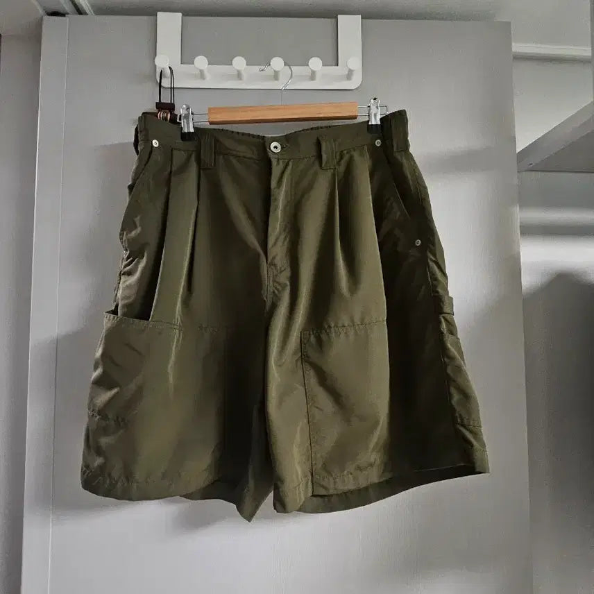 [BUNJANG] Moif Work Shorts Olive Green Size 3 / 모이프 쇼츠 3사이즈 올리브 그린