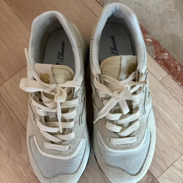 [BUNJANG] New Balance 574 Classic Beige Suede Sneakers / 뉴발란스 574 클래식 베이지 스웨이드 운동화