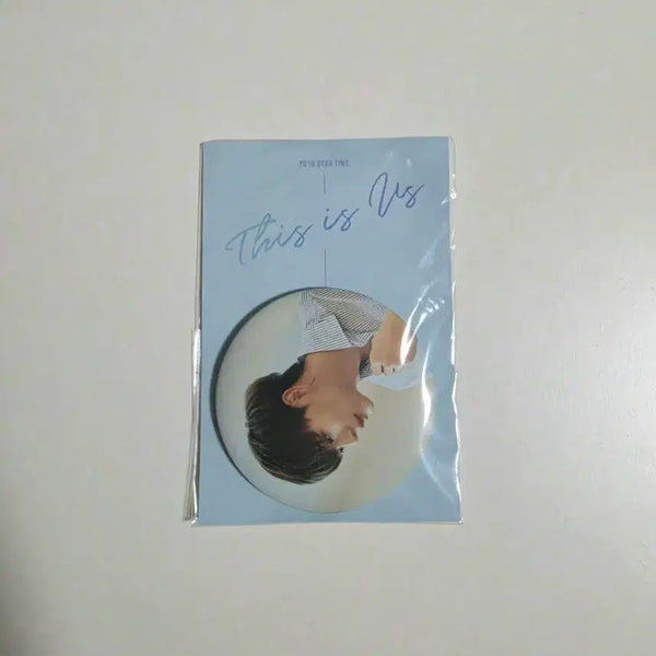 [BUNJANG] BTOB Yook Sung Jae Concert MD Hand Mirror / 비투비 육성재 콘서트 MD 손거울