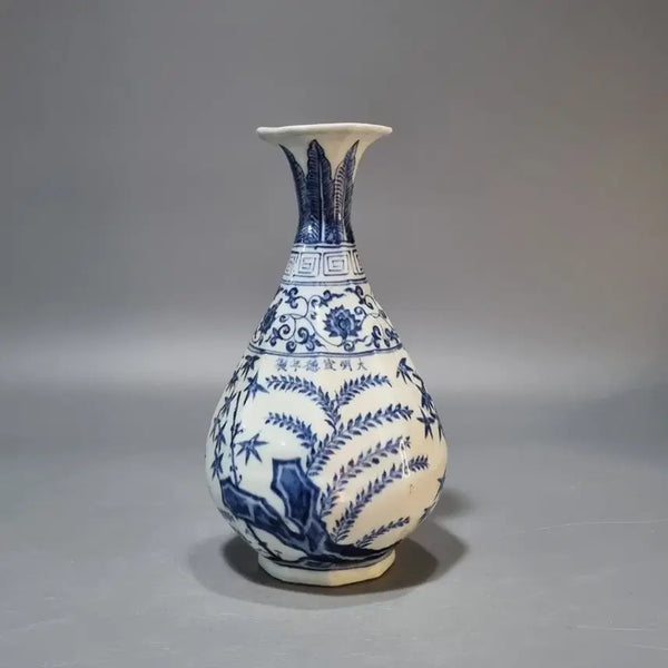 [BUNJANG] Ming Dynasty Xuande Mark Blue and White Bamboo Pattern Octagonal Vase / 대명선덕년제 청화 죽문 팔방 옥호춘병. 고28