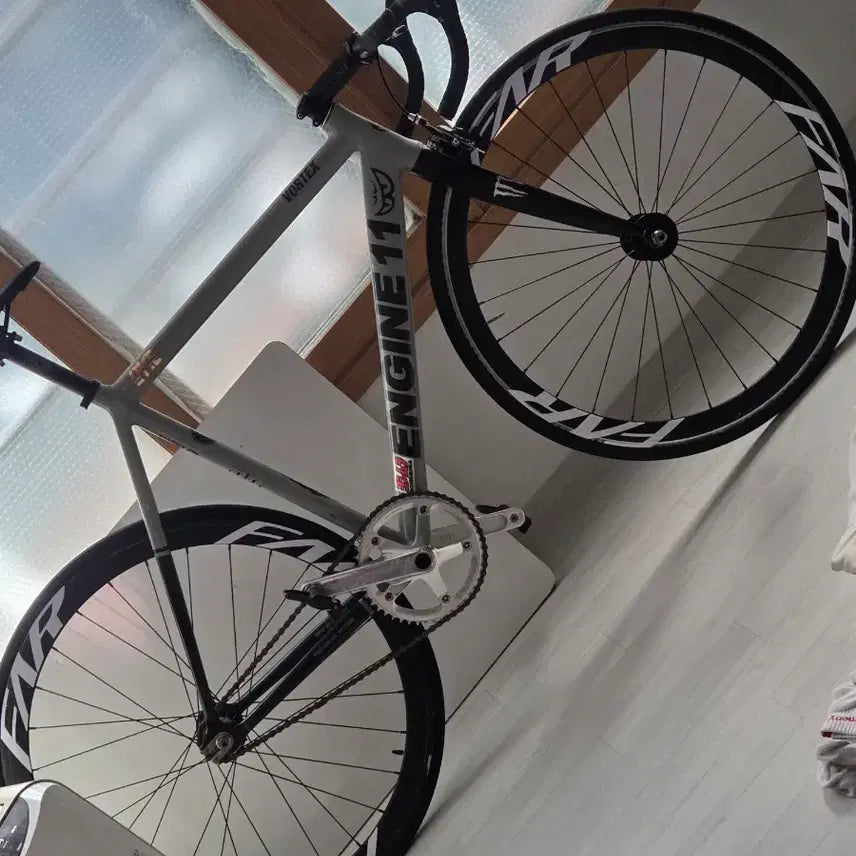 [BUNJANG] Engine11 Vortex 2016 Size M Bicycle / 엔진11 볼택스 16년씩 판/대
