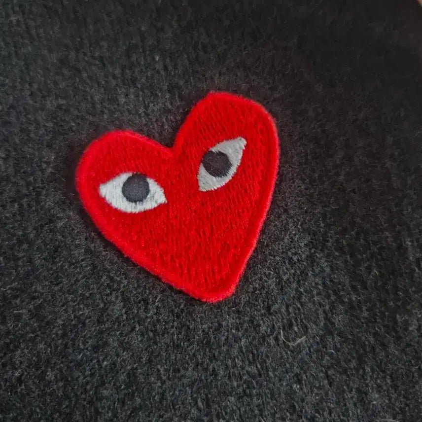 [BUNJANG] Comme des Garçons Cardigan Black Heart Logo / 꼼데가르송 가디건