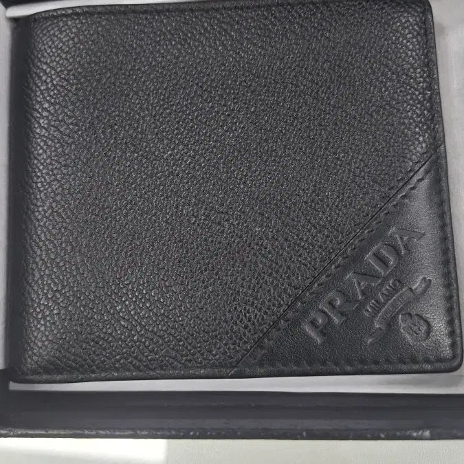 [BUNJANG] Prada Bi-fold Wallet / 프라다 반지갑
