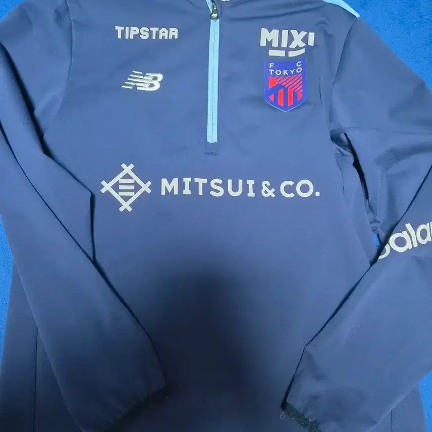 [BUNJANG] FC Tokyo Player Issue Half-Zip Training Top / FC 도쿄 축구훈련복 선수용