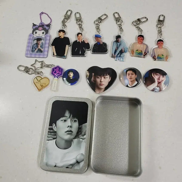 [BUNJANG] Jang Ki Yong Goods Set - Keychain, Doll, Lightstick, Tin Case / 장기용 굿즈 키링 인형 응원봉 틴케이스...