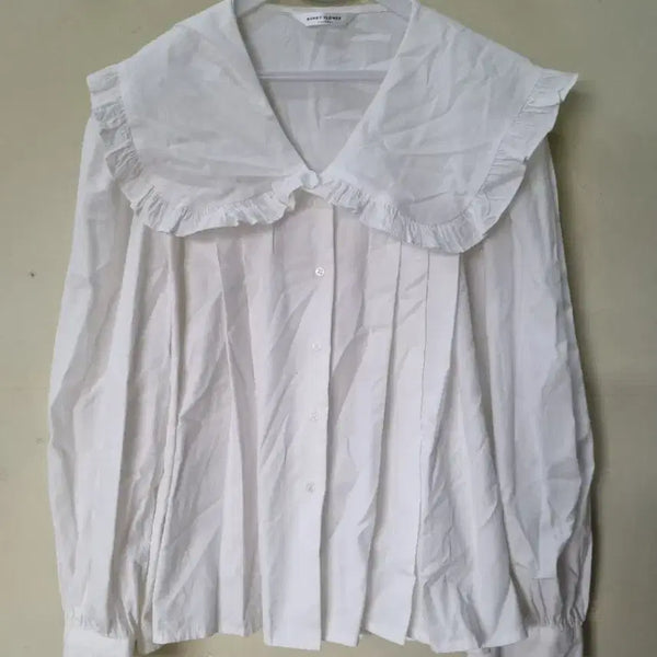 [BUNJANG] Blooming Flower Shirring Big Collar Blouse - White / 블루밍 플라워 셔링 빅카라 블라우스 화이트 55-66