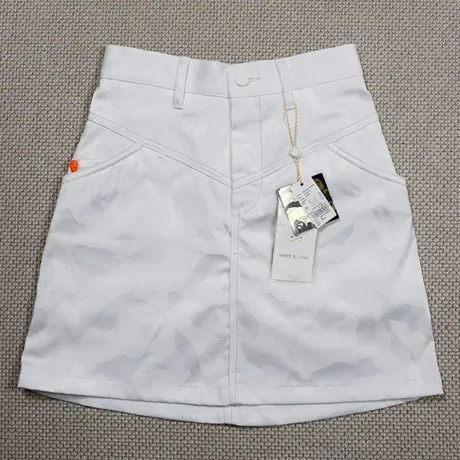 [BUNJANG] Mark &ロナ Camouflage Pattern Golf Skirt / (새옷,정품) 마크앤로나 카모플라쥬 패턴 골프 스커트