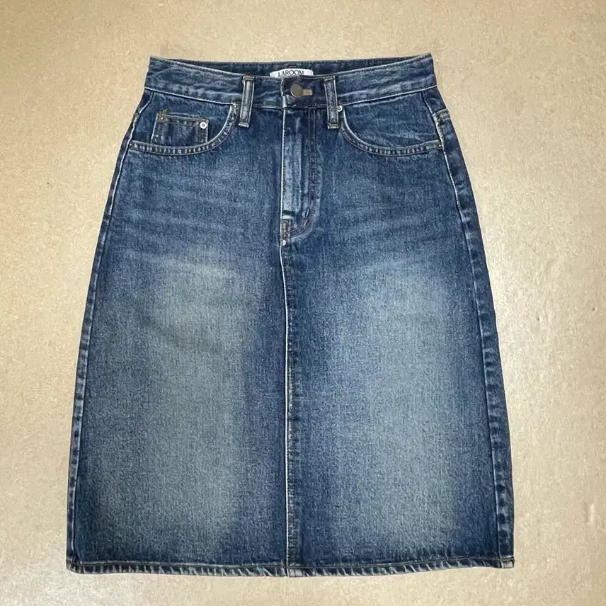 [BUNJANG] Laroom Midi Denim Skirt / 라룸 미디 데님 스커트