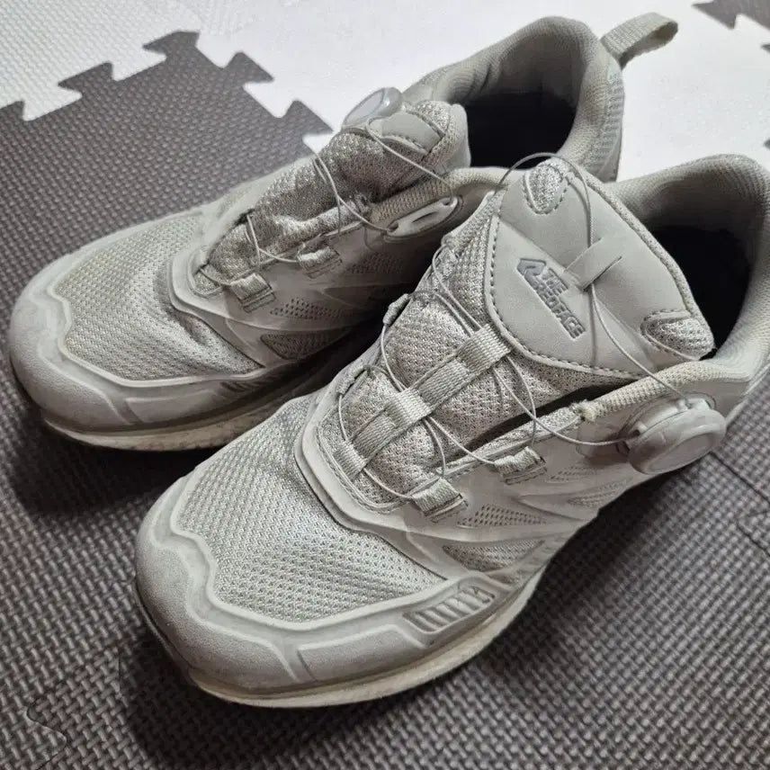 [BUNJANG] Redface Unisex 260mm Walking Trekking Shoes with Dial Closure / [세탁완료]레드페이스 워킹화 트레킹화 260 등산화 다이얼 남녀공용